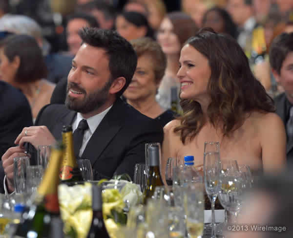 2013NĉfoDg܁iSAG awardsj܎/xEAtbNƃWFjt@[EK[i[v Ben Affleck and Jennifer Garner